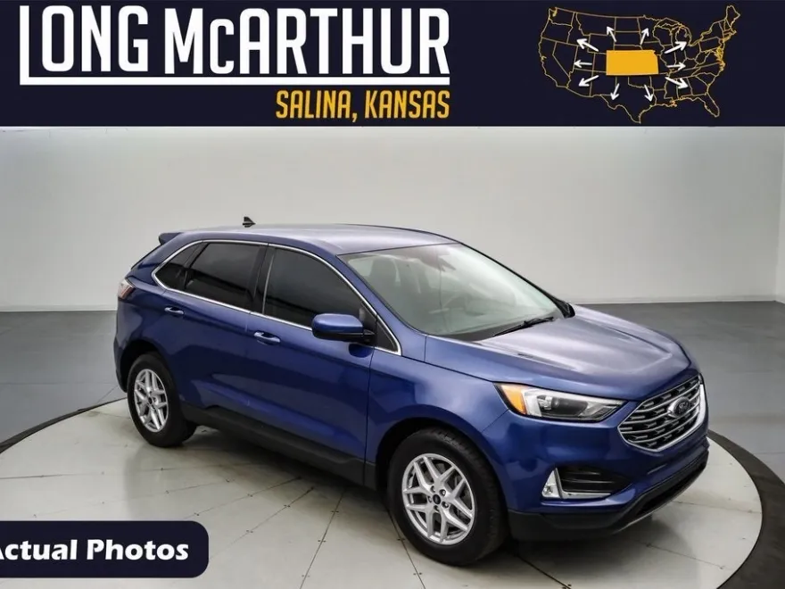2022 Ford Edge SEL photo 1