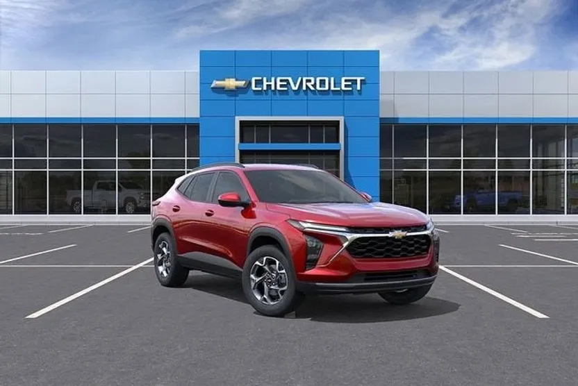 2026 Chevrolet Trax LT photo 1