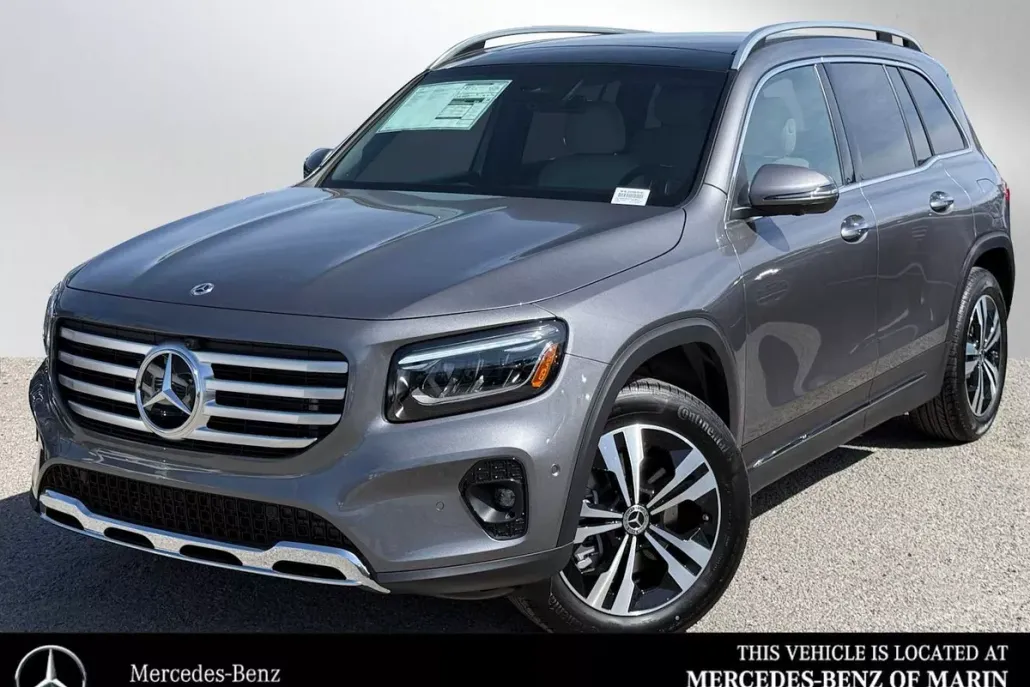 2025 Mercedes Benz GLB 250 4MATIC photo 1