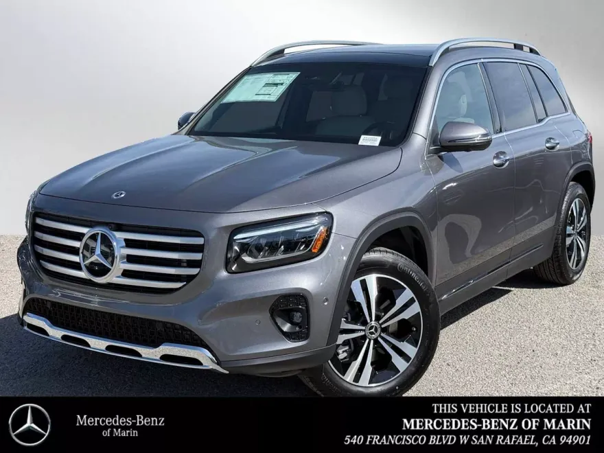 2025 Mercedes Benz GLB 250 4MATIC photo 1