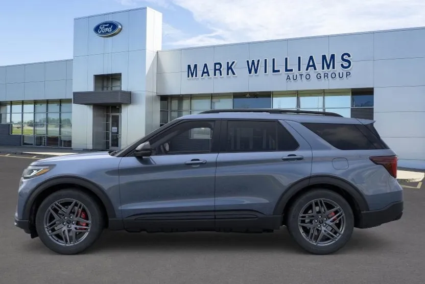 2025 Ford Explorer ST photo 1