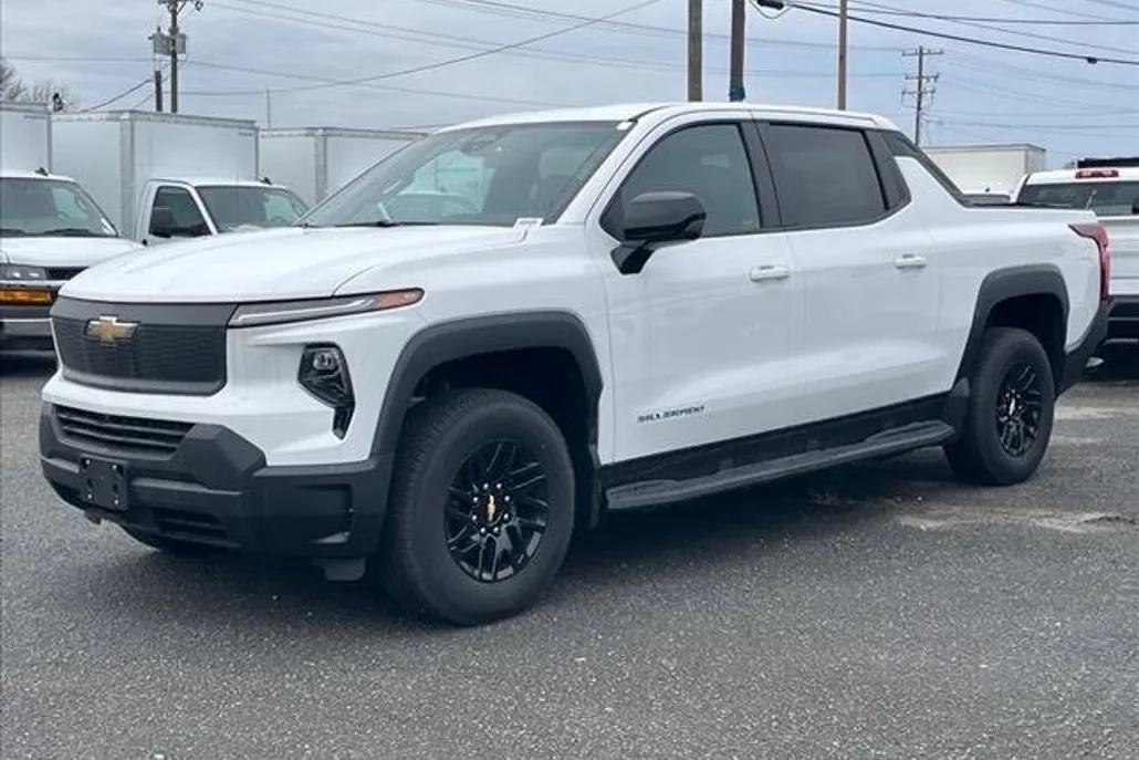 2024 Chevrolet Silverado EV Work Truck photo 1