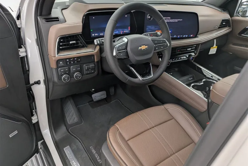 2025 Chevrolet Suburban High Country photo 1