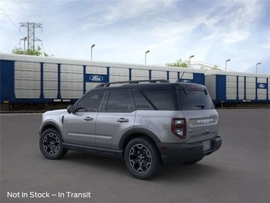 2025 Ford Bronco Sport Outer Banks photo 1