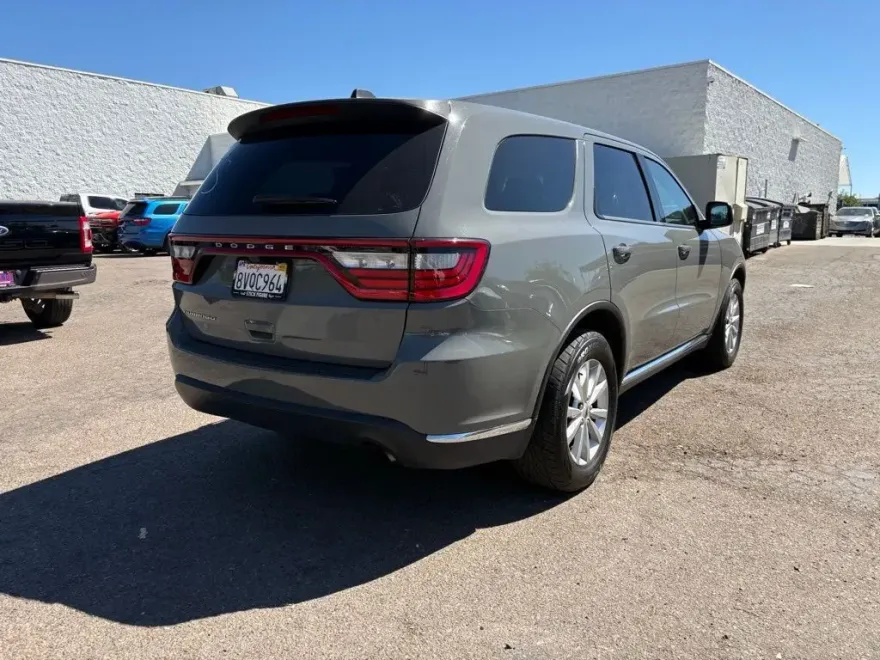 2021 Dodge Durango SXT photo 1