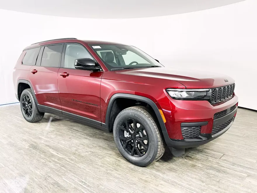 2025 Jeep Grand Cherokee Altitude X photo 1