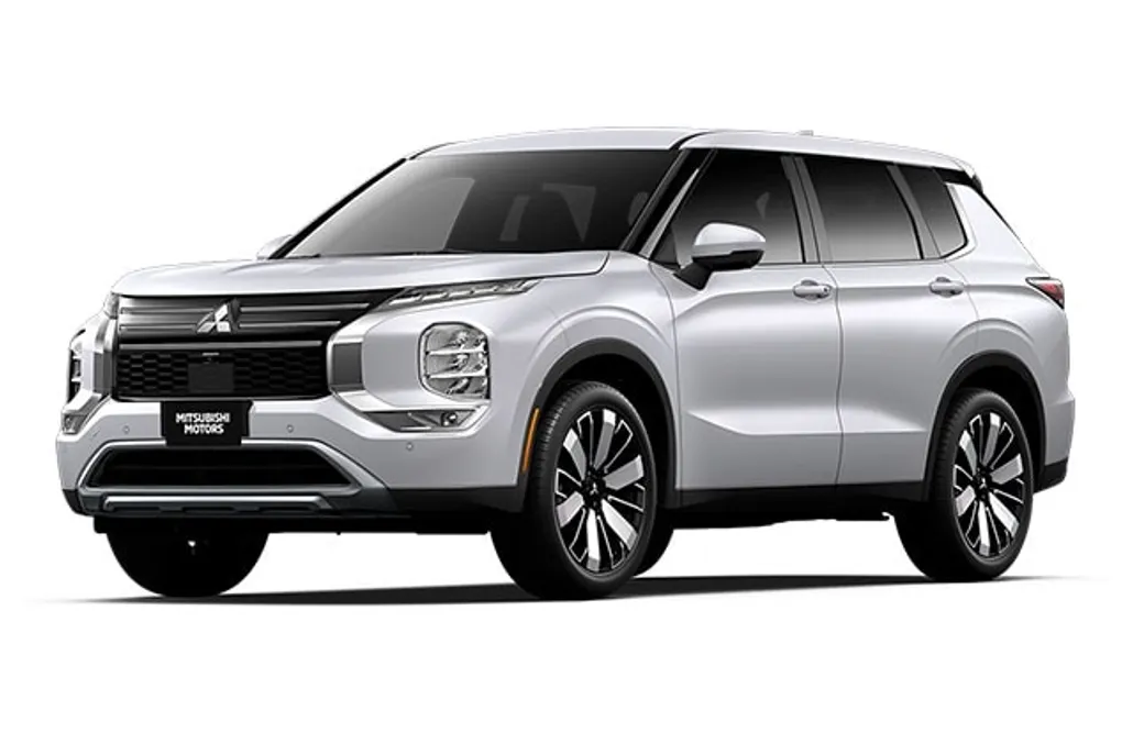 2025 Mitsubishi Outlander SE photo 1