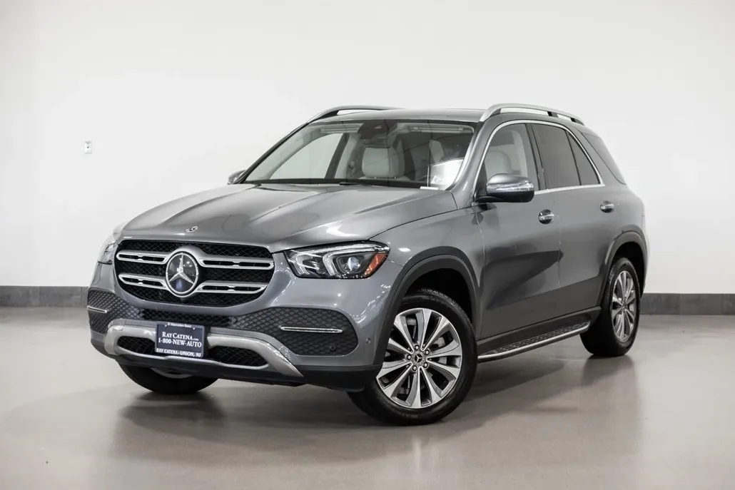 2022 Mercedes Benz GLE 350 4MATIC photo 1