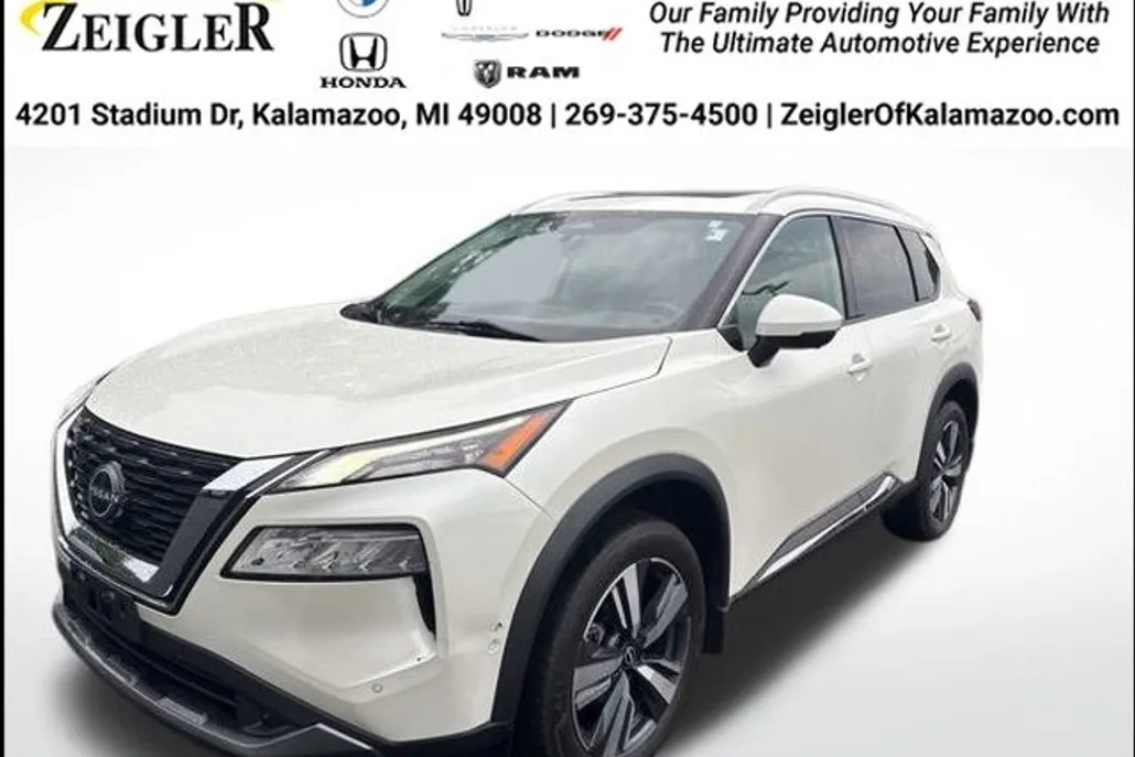 2022 Nissan Rogue SL AWD photo 1