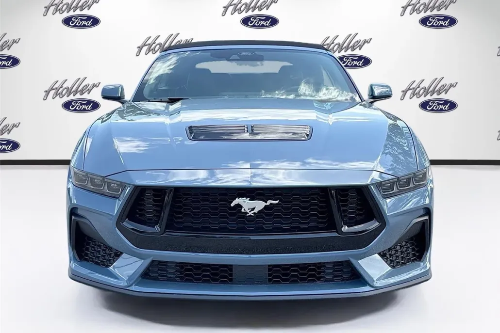 2025 Ford Mustang GT Premium Convertible photo 1