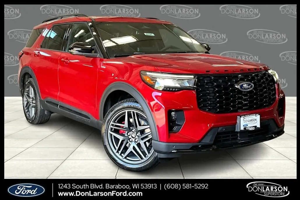 2025 Ford Explorer ST-Line photo 1