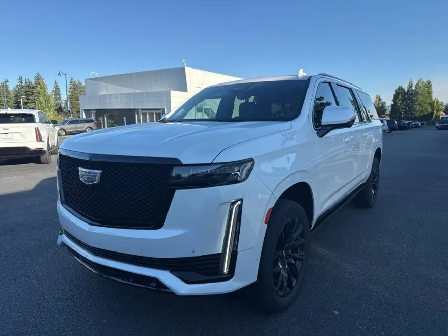 2022 Cadillac Escalade ESV Sport Platinum photo 1