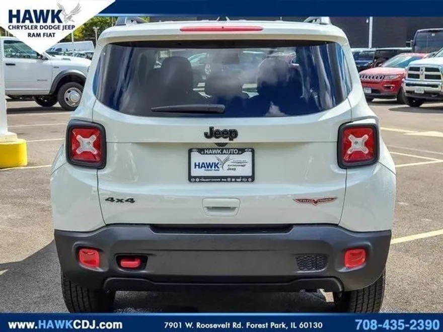 2023 Jeep Renegade Trailhawk photo 1