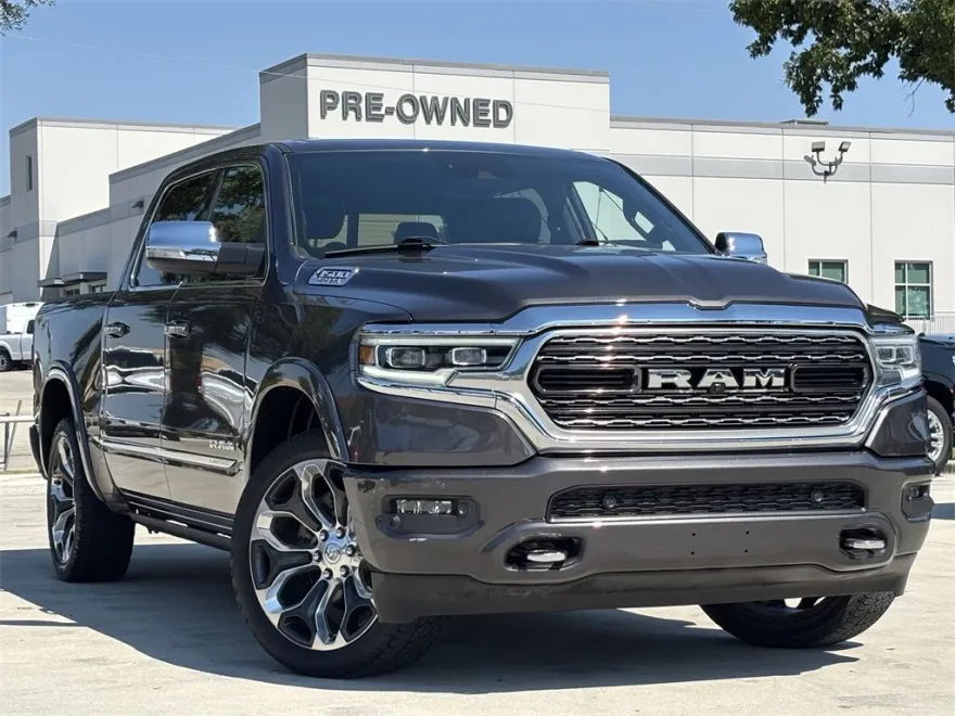 2020 Ram 1500 Limited photo 1