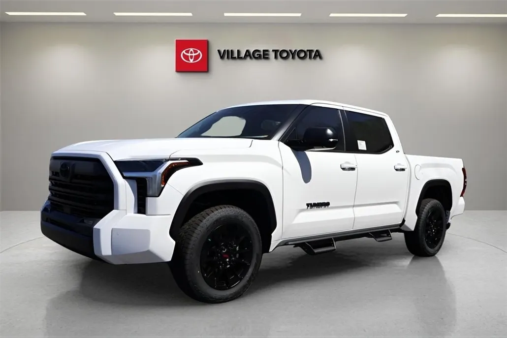 2025 Toyota Tundra SR5 photo 1