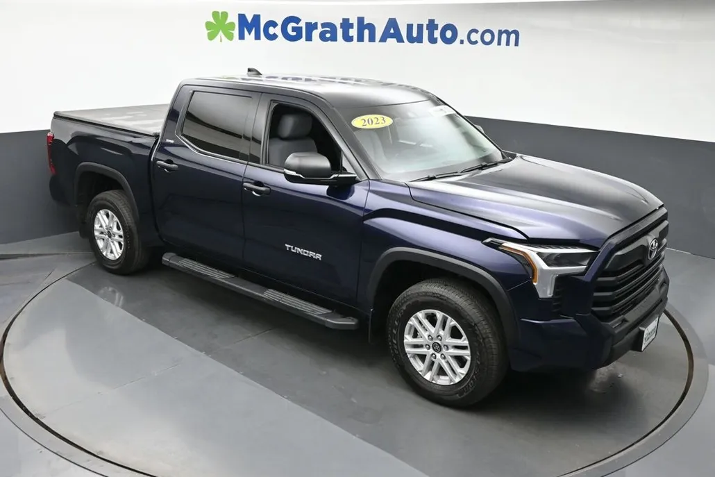 2023 Toyota Tundra SR5 photo 1