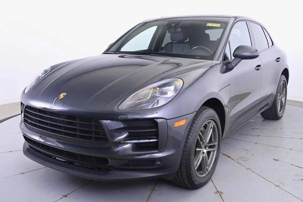 2021 Porsche Macan Base photo 1