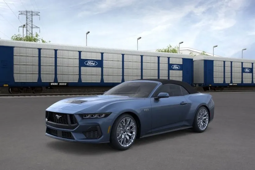 2025 Ford Mustang GT Premium photo 1