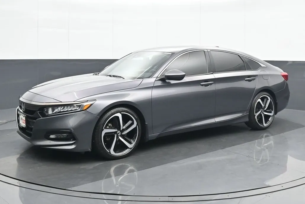 2020 Honda Accord Sport 2.0T photo 1