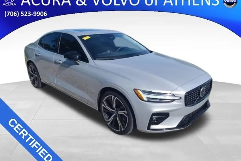 2023 Volvo S60 B5 Core photo 1