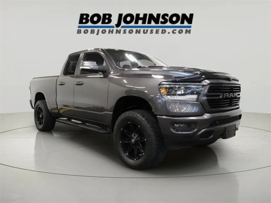 2020 Ram 1500 Sport photo 1