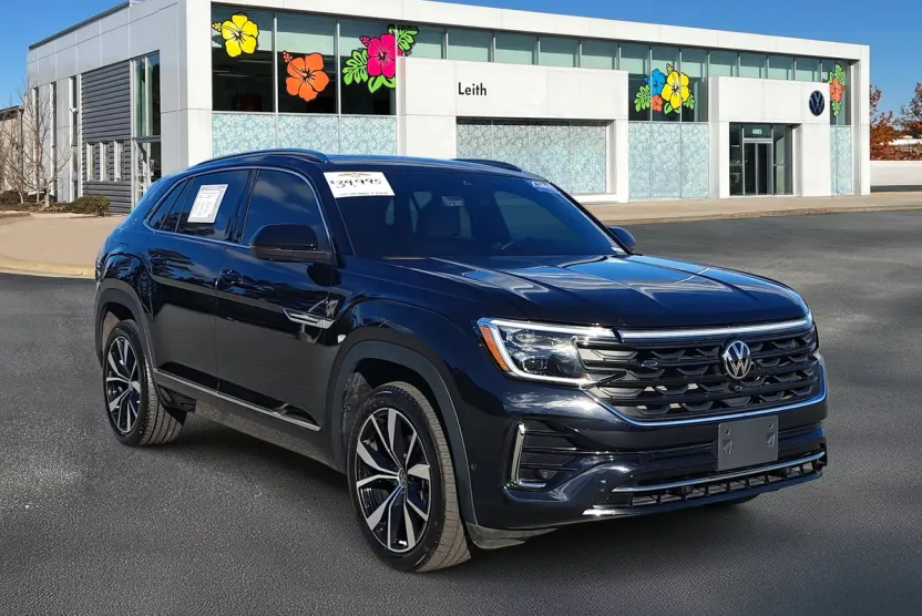 2024 Volkswagen Atlas Cross Sport SEL Premium R-Line photo 1