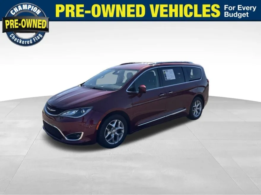 2018 Chrysler Pacifica Touring Plus photo 1