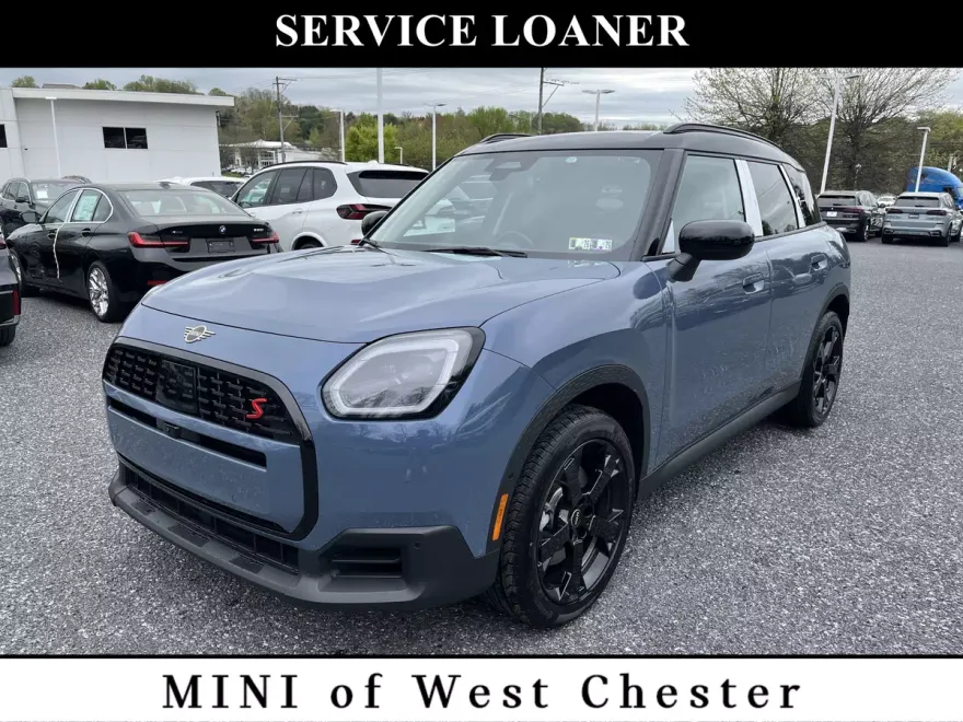 2025 Mini Cooper S ALL4 photo 1