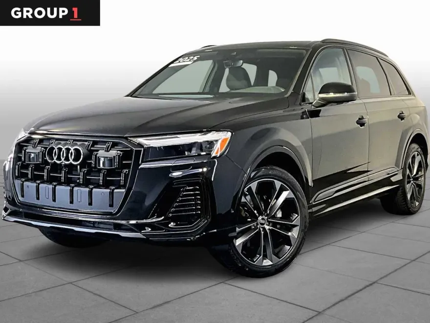 2025 Audi Q7 55 Premium Plus photo 1