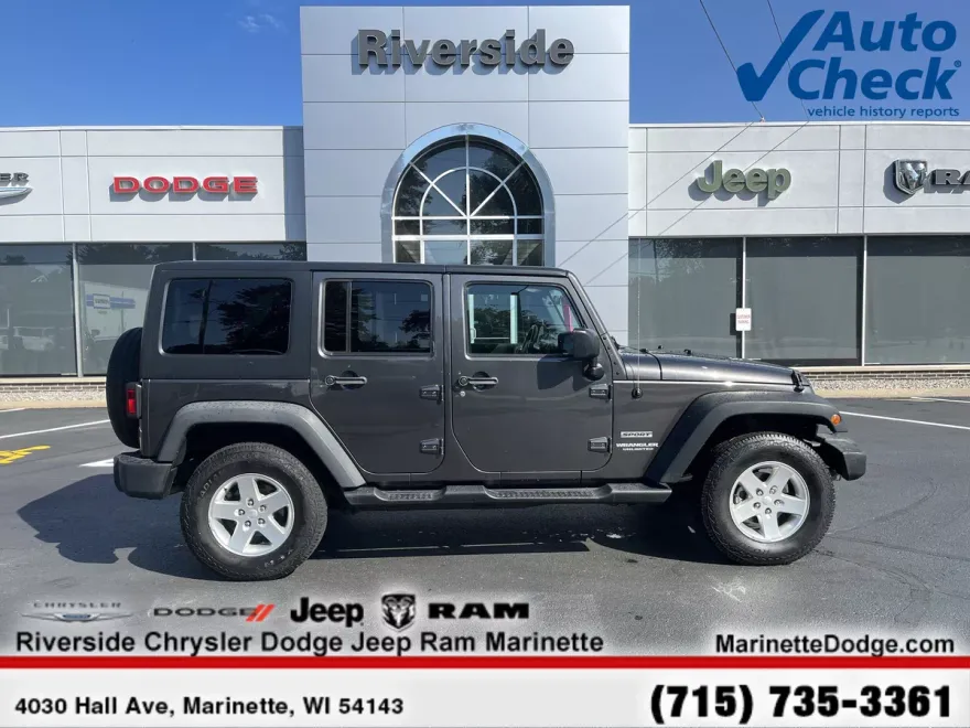 2016 Jeep Wrangler Unlimited Sport photo 1