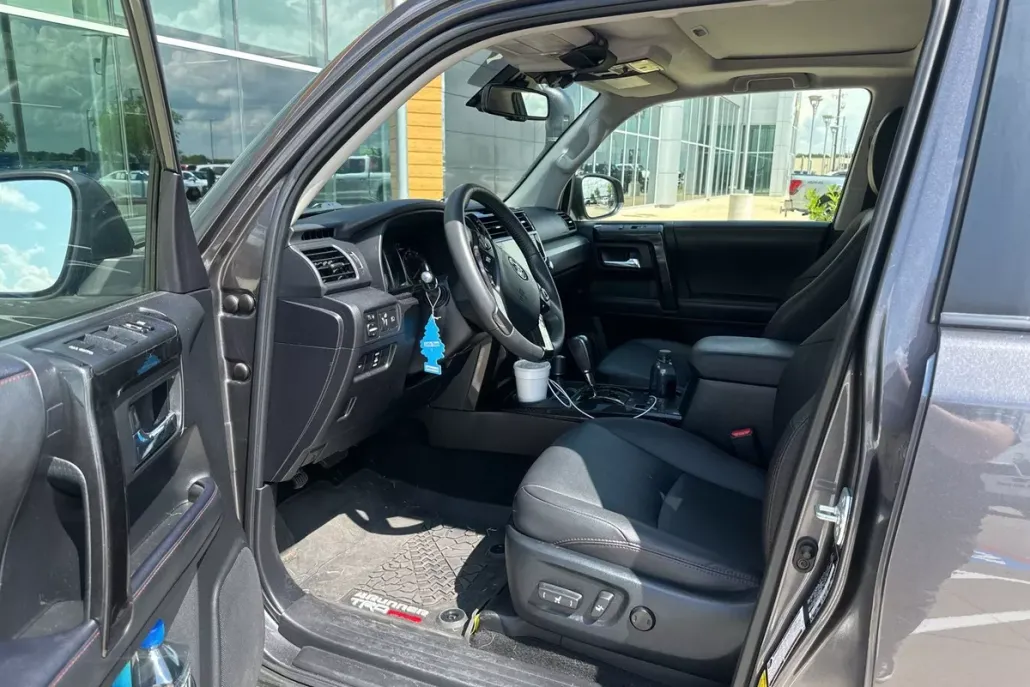 2021 Toyota 4Runner Venture Special Edition photo 1