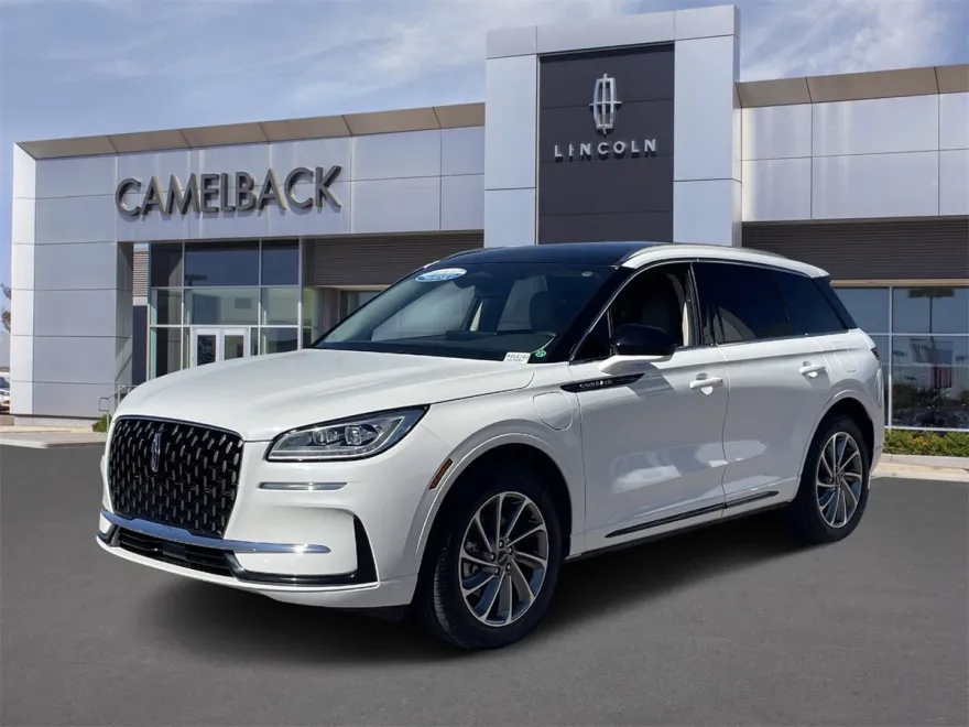2024 Lincoln Corsair Grand Touring photo 1