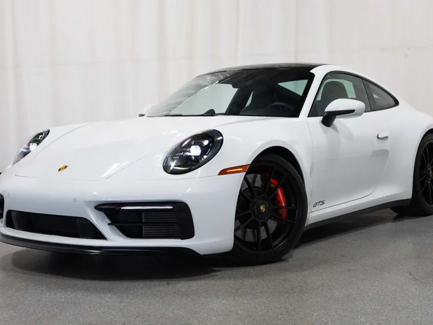 2022 Porsche 911 GTS Coupe photo 1