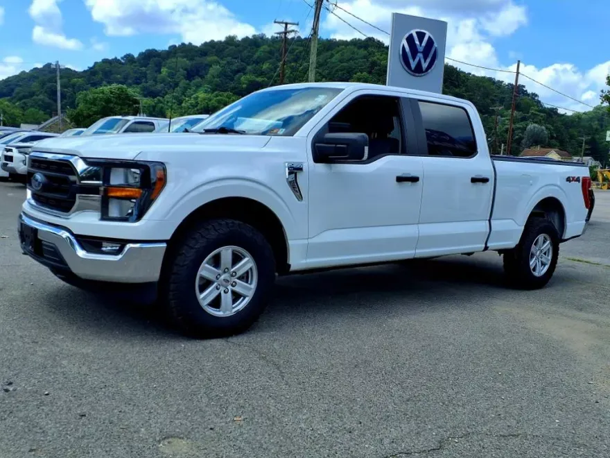 2023 Ford F-150 XLT photo 1