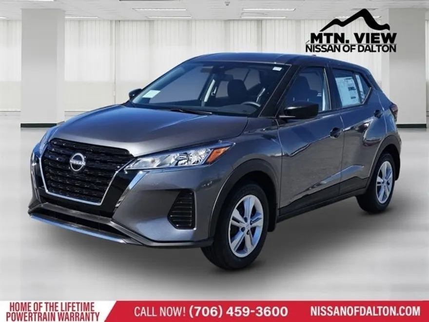 2025 Nissan Kicks Play S photo 1