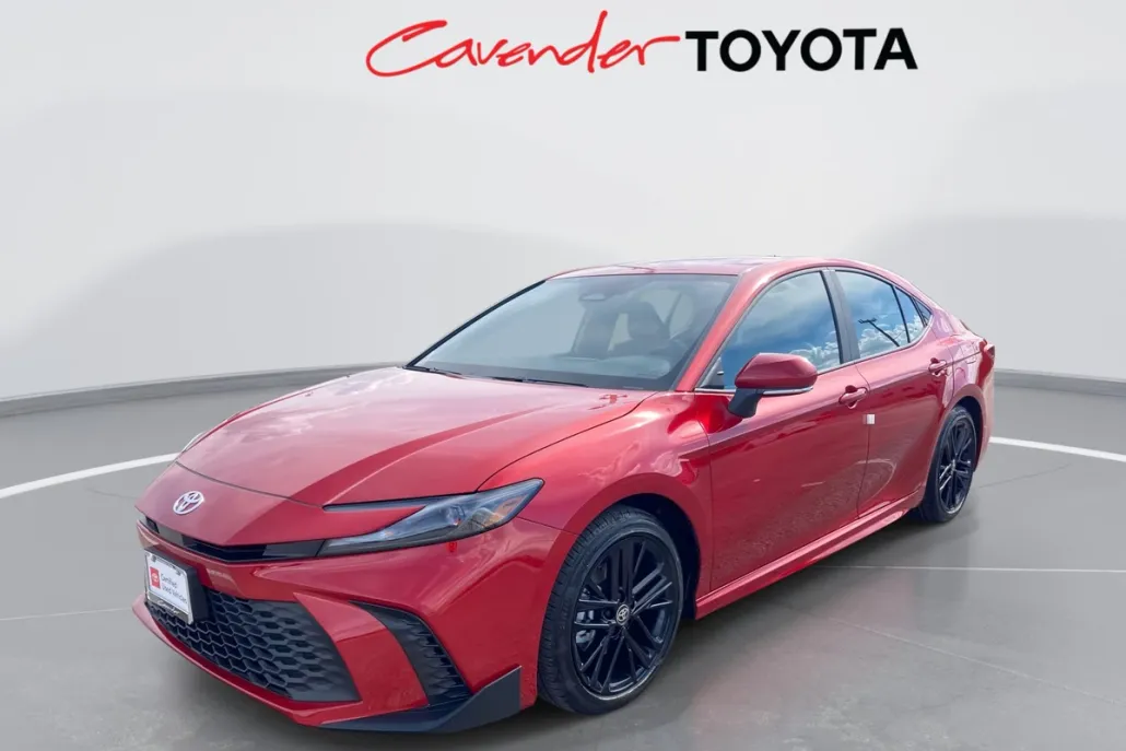 2026 Toyota Camry SE photo 1