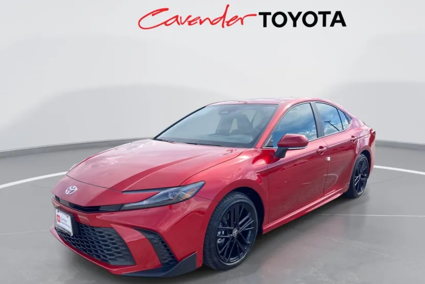 2026 Toyota Camry SE photo 1