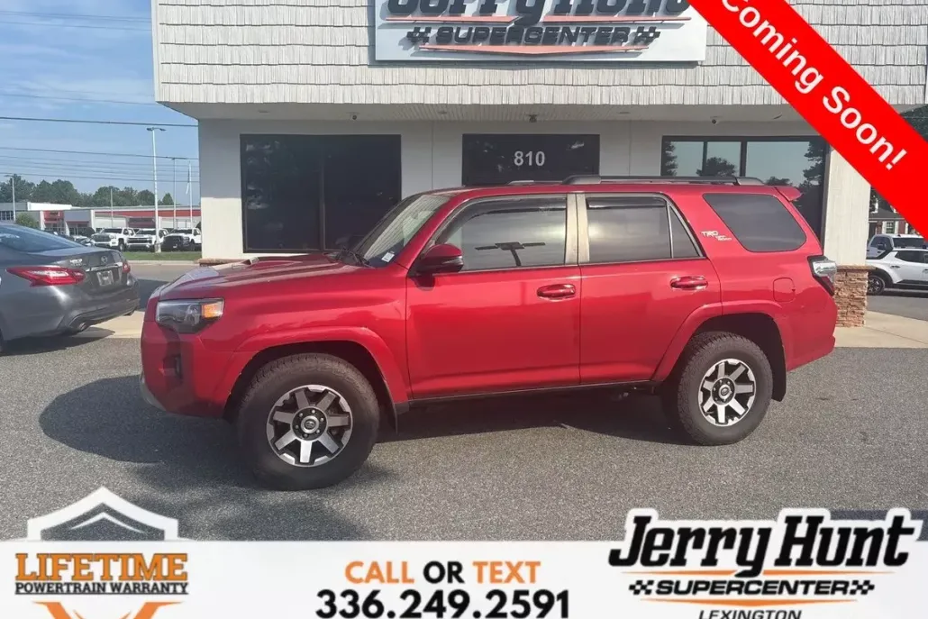 2021 Toyota 4Runner TRD Off-Road Premium photo 1