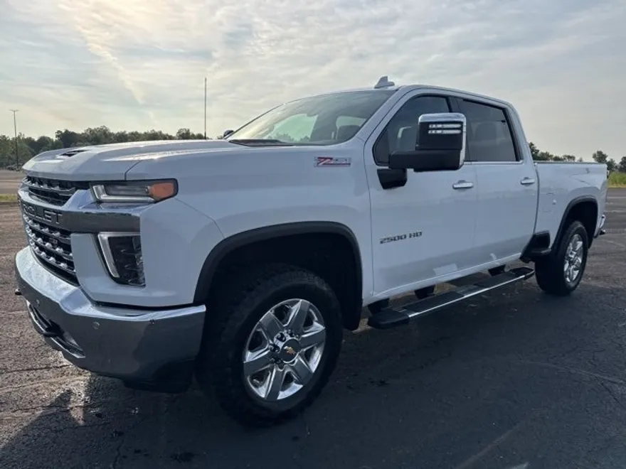 2022 Chevrolet Silverado 2500HD LTZ photo 1