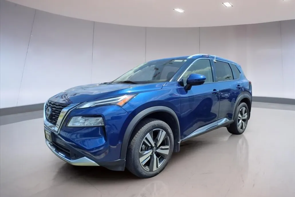 2023 Nissan Rogue AWD Platinum photo 1