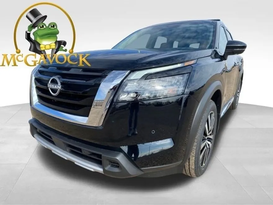 2025 Nissan Pathfinder Platinum photo 1