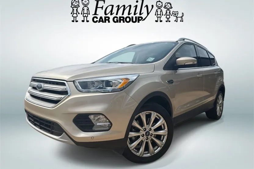 2018 Ford Escape Titanium photo 1