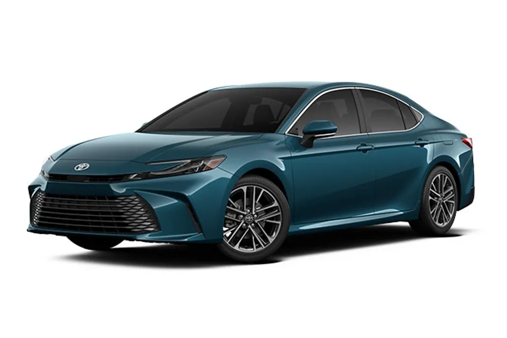 2025 Toyota Camry XLE photo 1