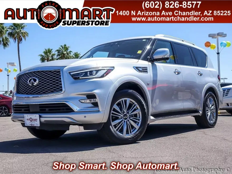 2019 Infiniti QX80 Luxe photo 1