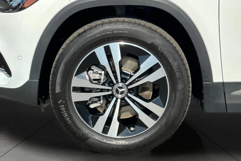 2025 Mercedes Benz GLA 250 photo 1