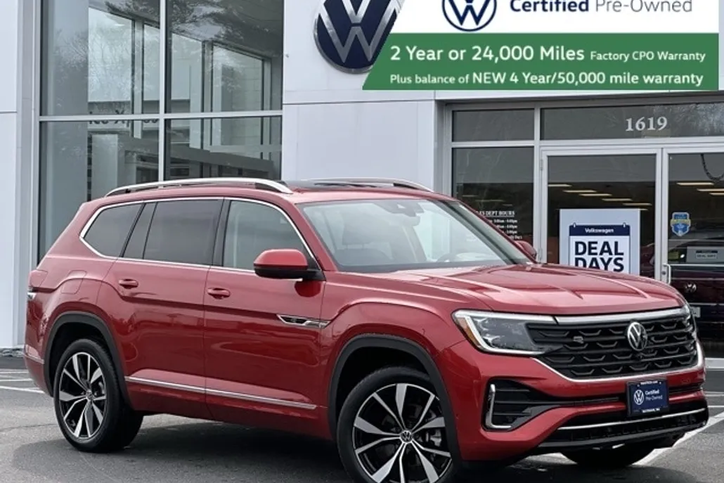 2024 Volkswagen Atlas SEL Premium R-Line photo 1