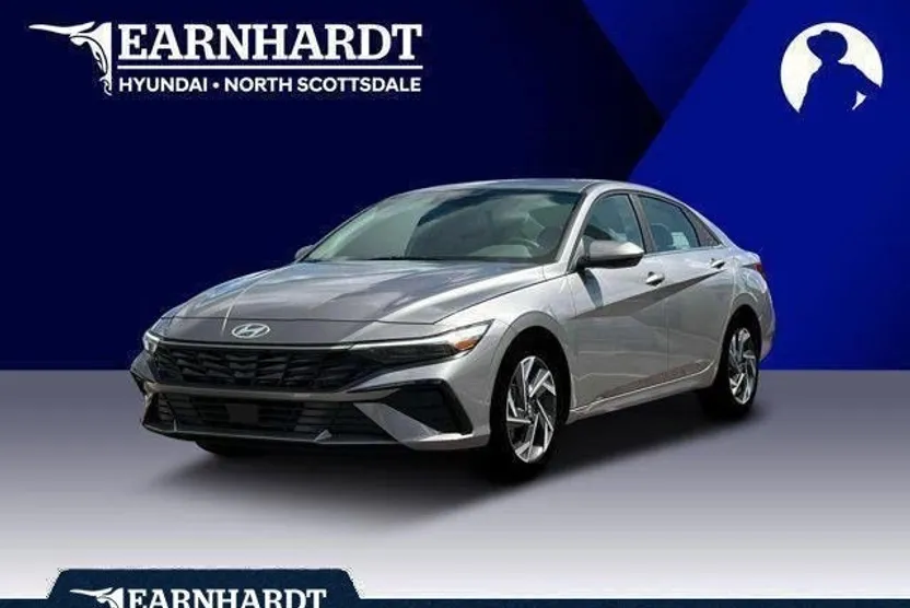2025 Hyundai Elantra SEL Convenience photo 1
