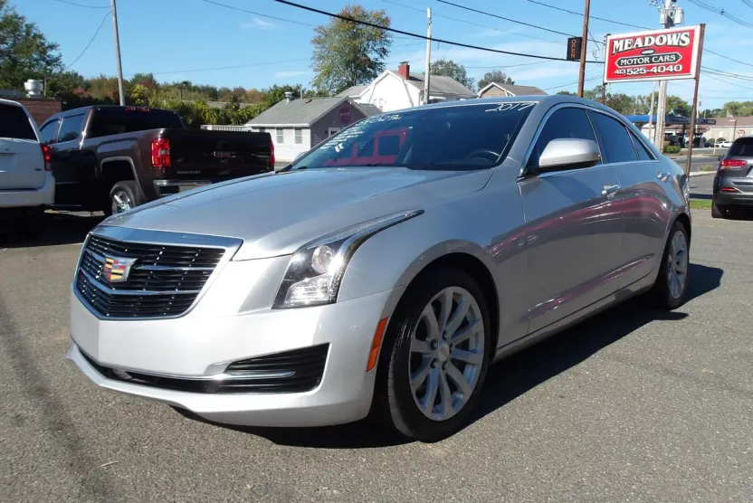 2017 Cadillac ATS Base photo 1