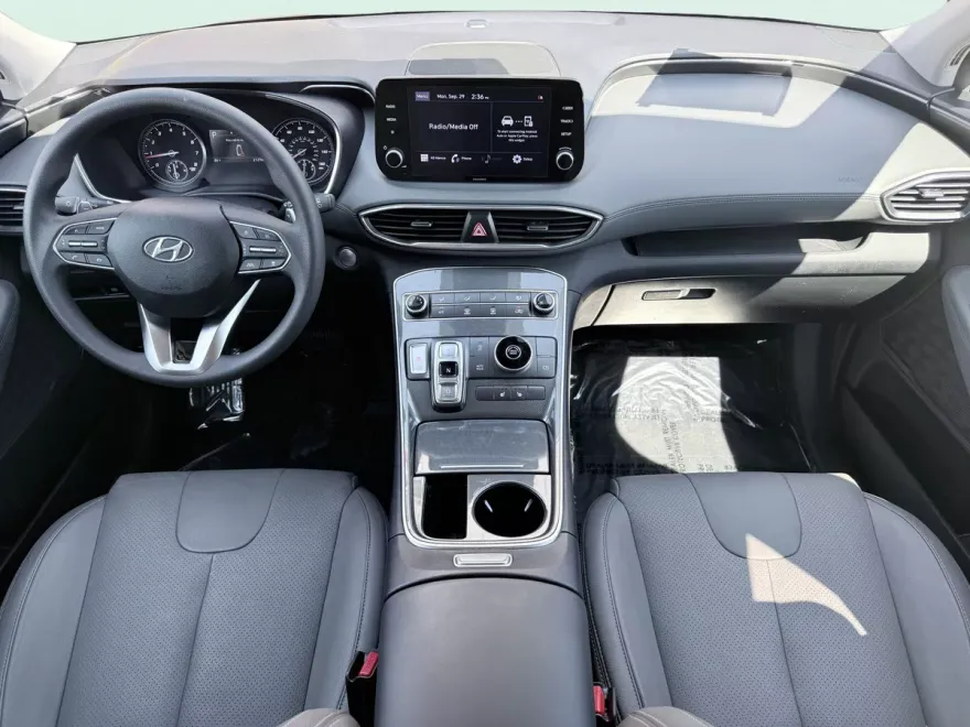2021 Hyundai Santa Fe SEL photo 1