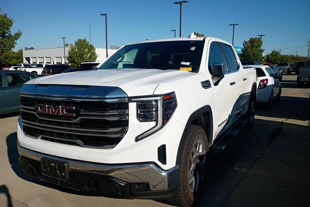 2023 Gmc Sierra 1500 SLT photo 1